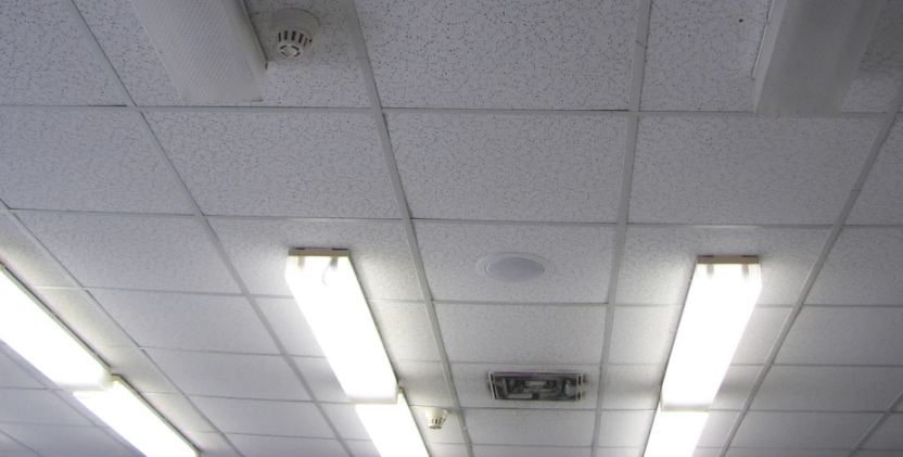 LW102 - LED Linear Wraparound (Ideal for Warehouse/Retail Stores/Residential garage/Schools/Institutions/Supermarket))